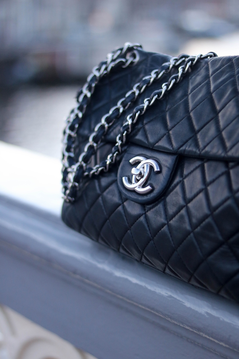 A vintage Chanel love story with Rebelle – AND A THOUSAND WORDS